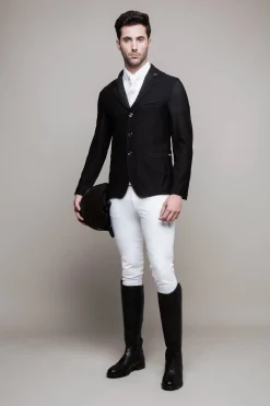 AA® Men’s MotionLite Show Coat