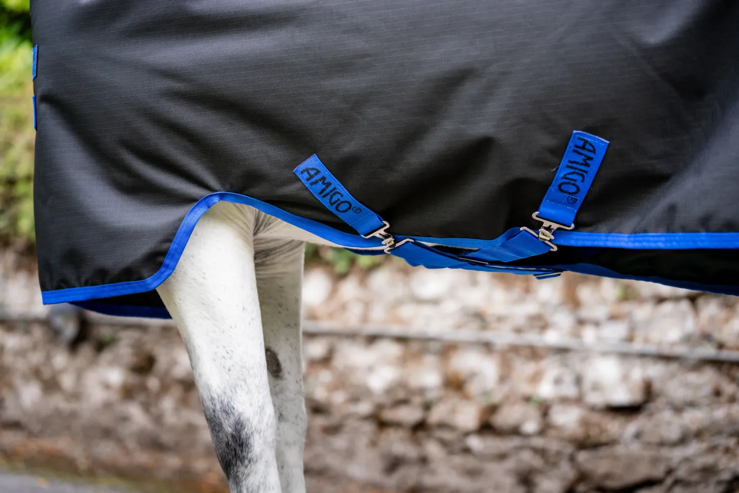 Horseware® Ireland Amigo® Ripstop 900D 200 Gram Standard Neck Pony Turnout