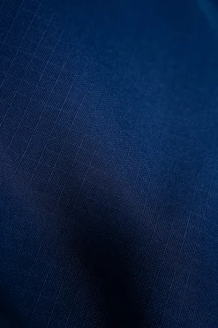 Horseware® Ireland Amigo® Ripstop 900D 100 Gram Standard Neck Turnout