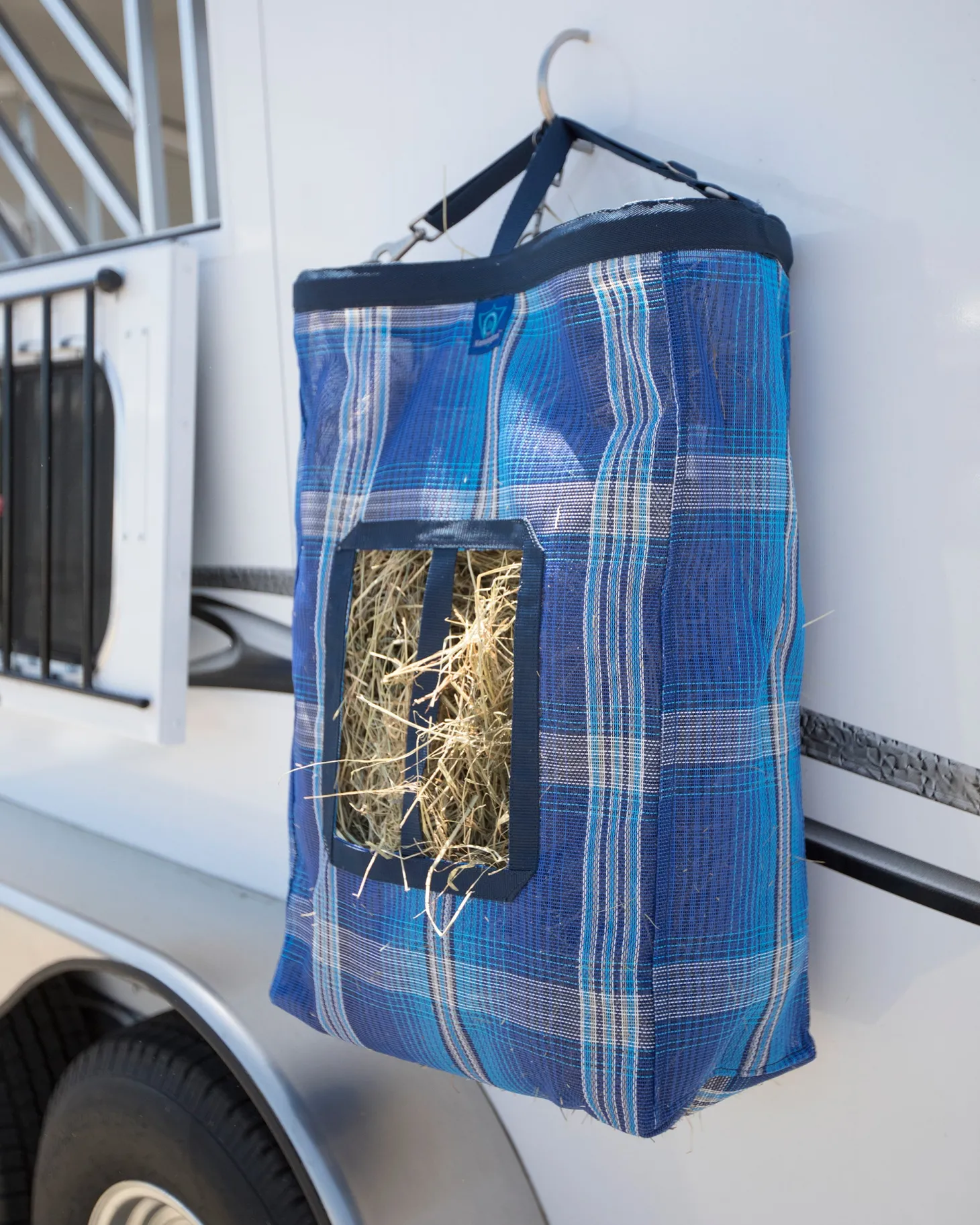 Kensington™ 2-Flake Hay Bag