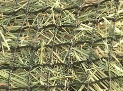 Kensington™ Slow Feed 4-Flake Hay Bag