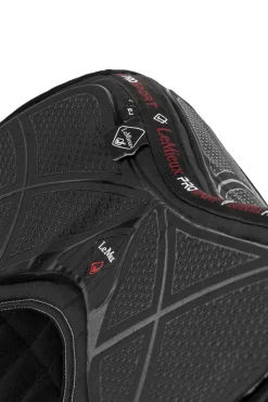 LeMieux® X-Grip EuroJump Square Pad