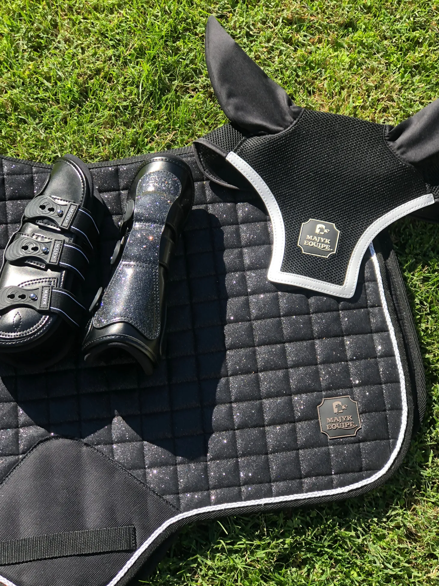 Majyk Equipe® Estrella Sparkle Leather Tendon Boots