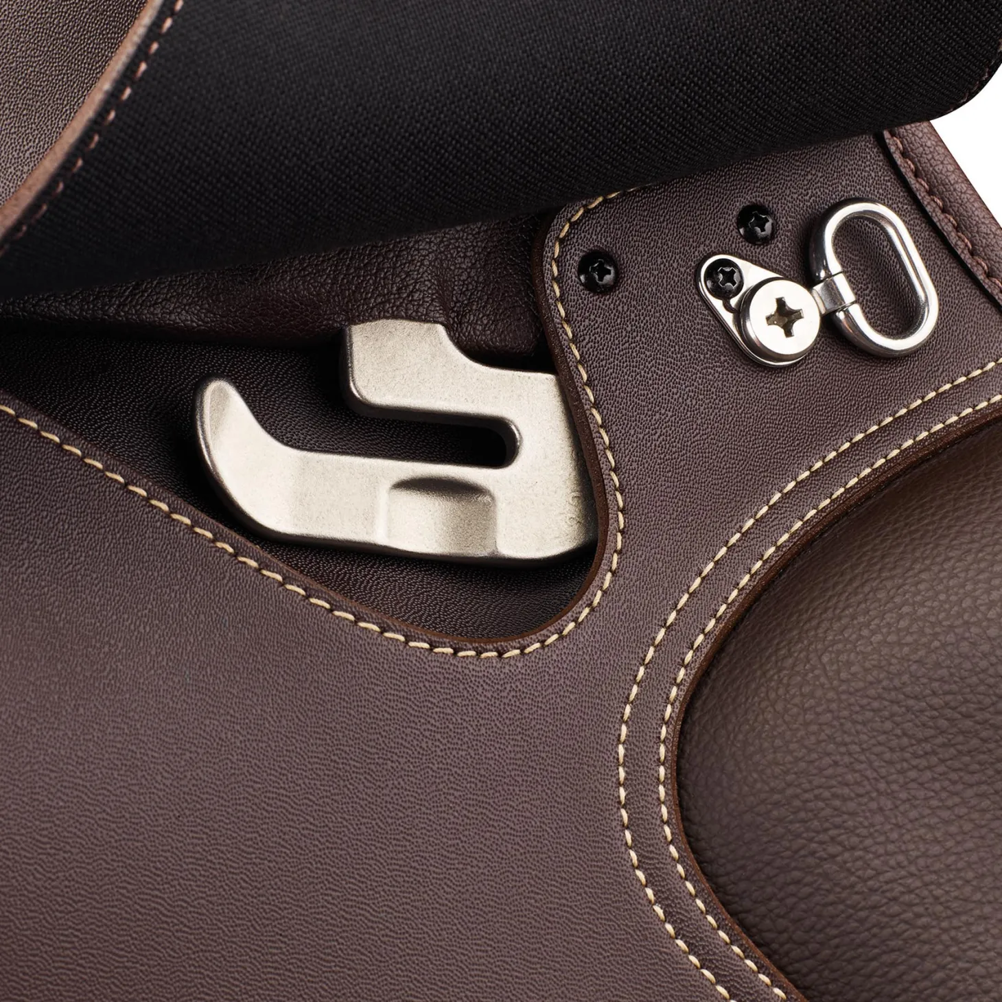 Wintec 500 Close Contact Saddle with Rear Flexiblocs and HART